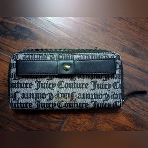 Juicy couture wallet